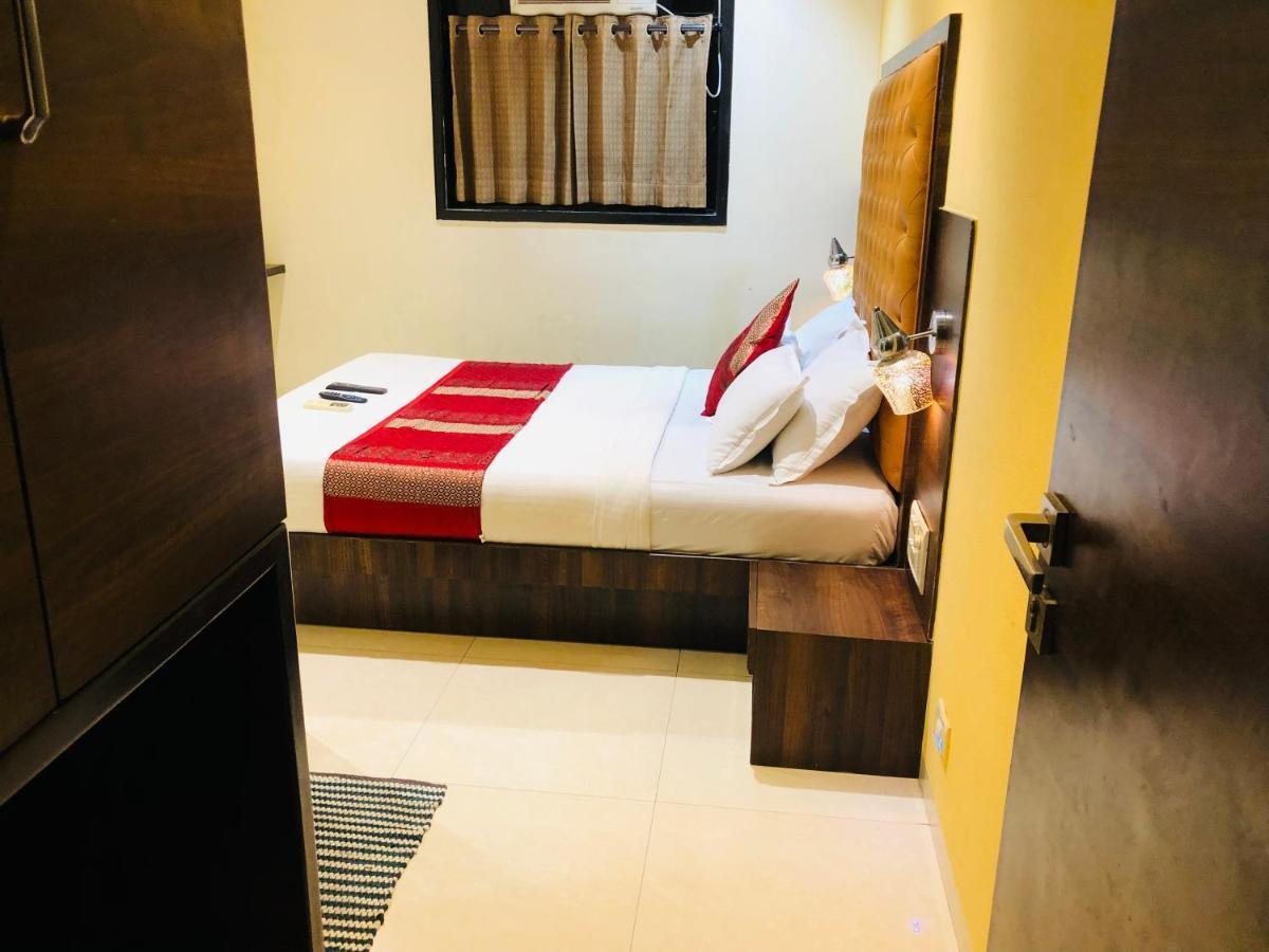 Hotel New Silver Elite Mumbai Exteriör bild